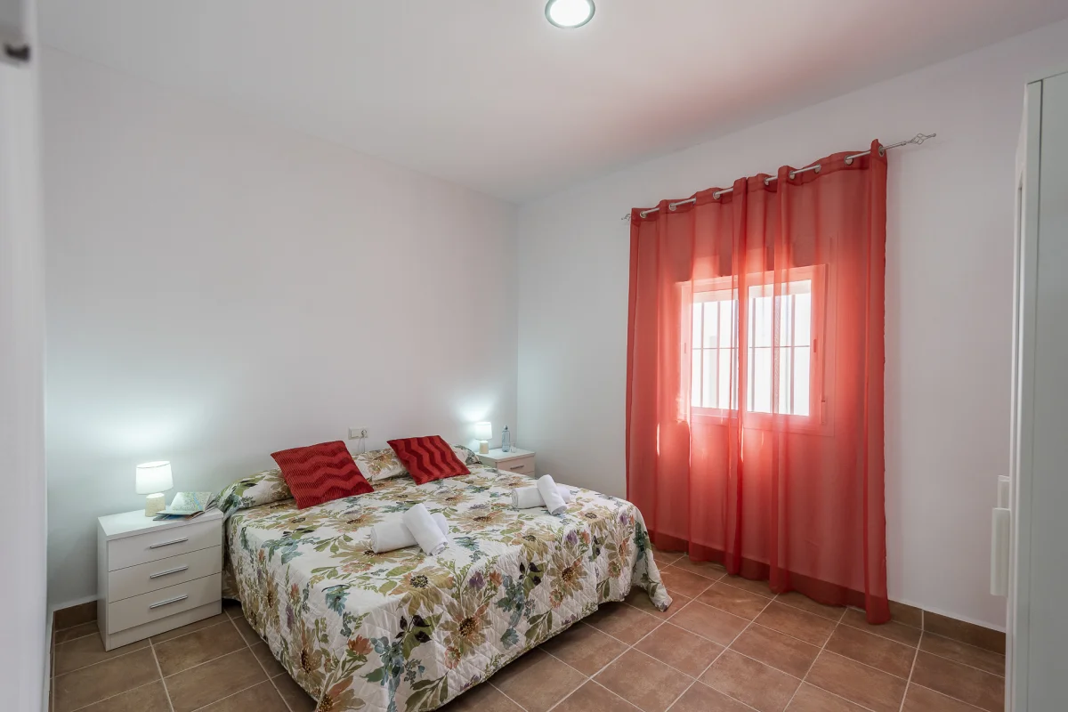 <br />
<b>Deprecated</b>:  htmlspecialchars(): Passing null to parameter #1 ($string) of type string is deprecated in <b>/home/u907156030/domains/espaciorural.com/public_html/views/ficha/index.php</b> on line <b>172</b><br />