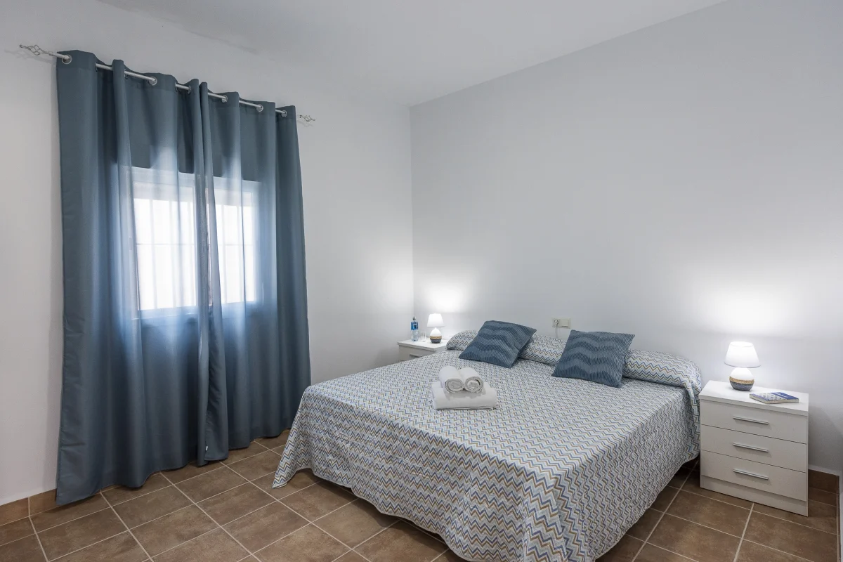 <br />
<b>Deprecated</b>:  htmlspecialchars(): Passing null to parameter #1 ($string) of type string is deprecated in <b>/home/u907156030/domains/espaciorural.com/public_html/views/ficha/index.php</b> on line <b>172</b><br />