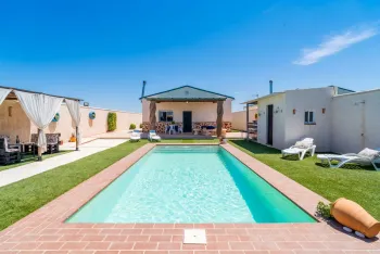 Casa Rural Rafael – Lantejuela