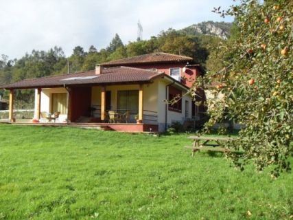 Apartamentos Rurales Les Cuartes
