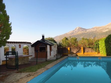 Complejo Rural Los Lirios