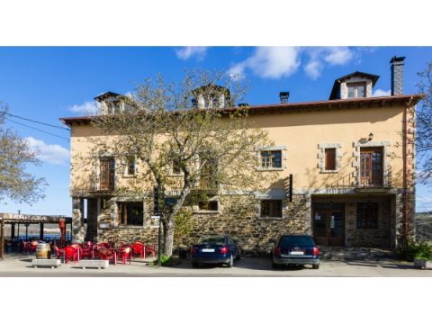 Hotel Rural Tierra De Lobos