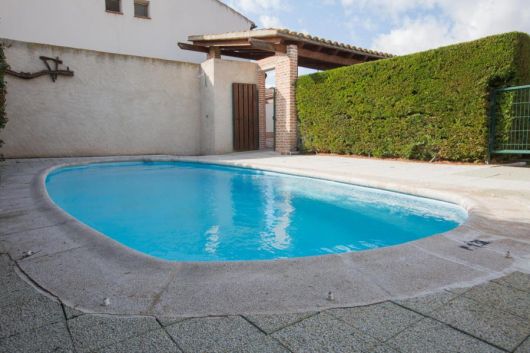 Blasón De Los Serrano