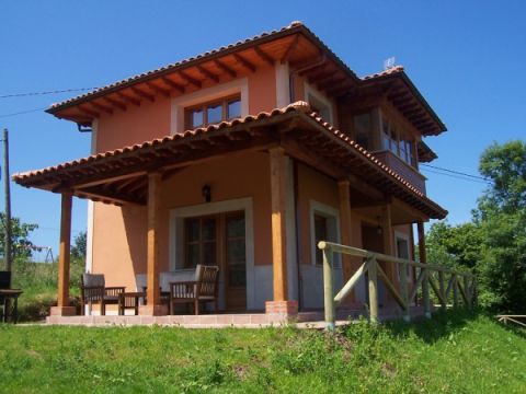 Casas De Aldea El Boo