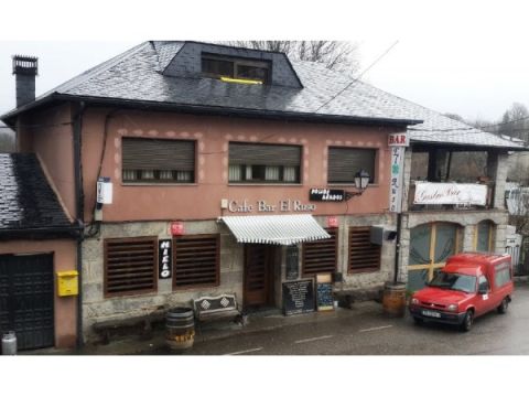 Hostal Los Chanos El Ruso