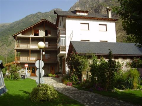 Casa Peret De Peretó