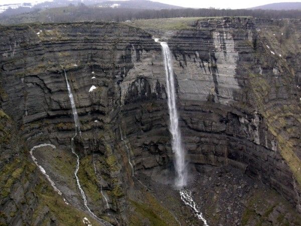 El Nacimiento del Nervion