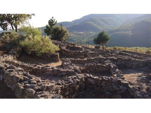 Castro Celta El Raso