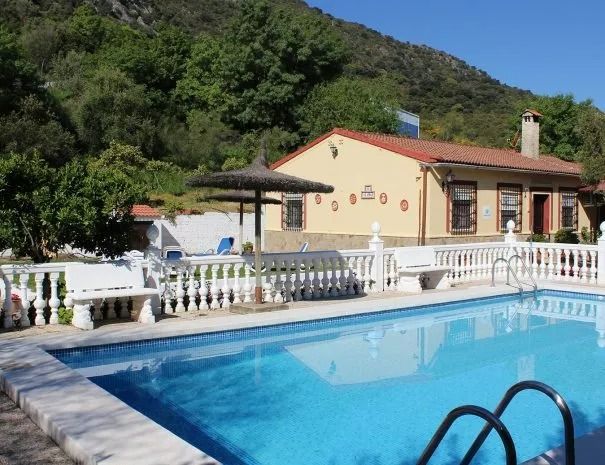 Vivienda Rural El Alamar