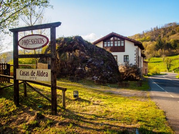 Casas De Aldea Pandesiertos I y II