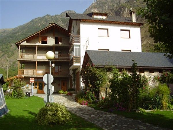 Casa Peret De Peretó