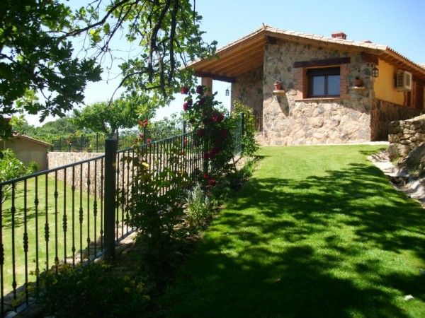 Casas Rurales Y Aptos T. Higueral De La Sayuela