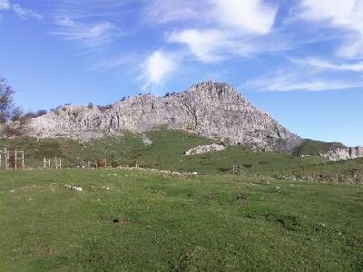 Cruz del Gorbea a través de Itxina