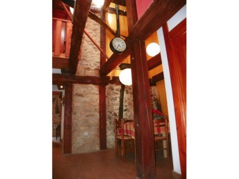 La Casa Escondida Y La Otra