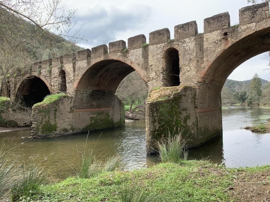Puente De Los Cabriles